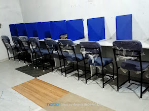 Maharshi Gurukul Library